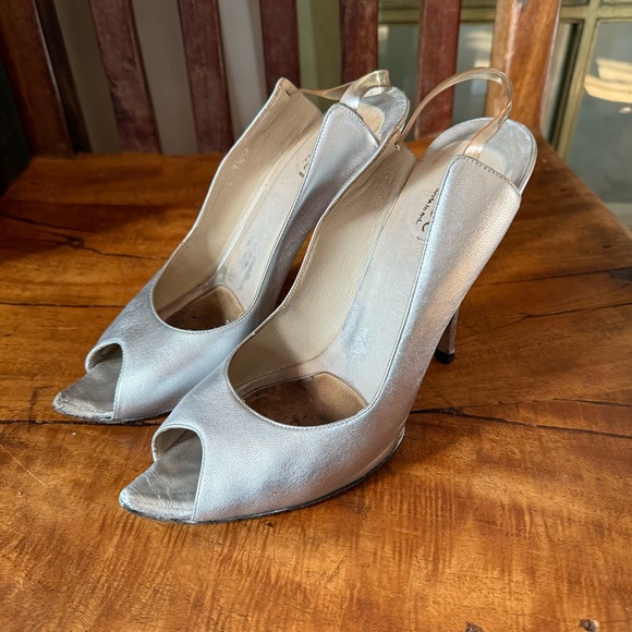 Vintage Gucci Silver Leather Slingback Heels – Size 7.5 - Picture 8 of 16